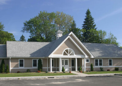 Tri-Town Youth Services and Deep River Visiting Nurses Center, exterior